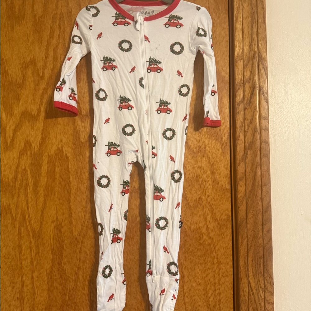 Kyte baby Christmas zippy
